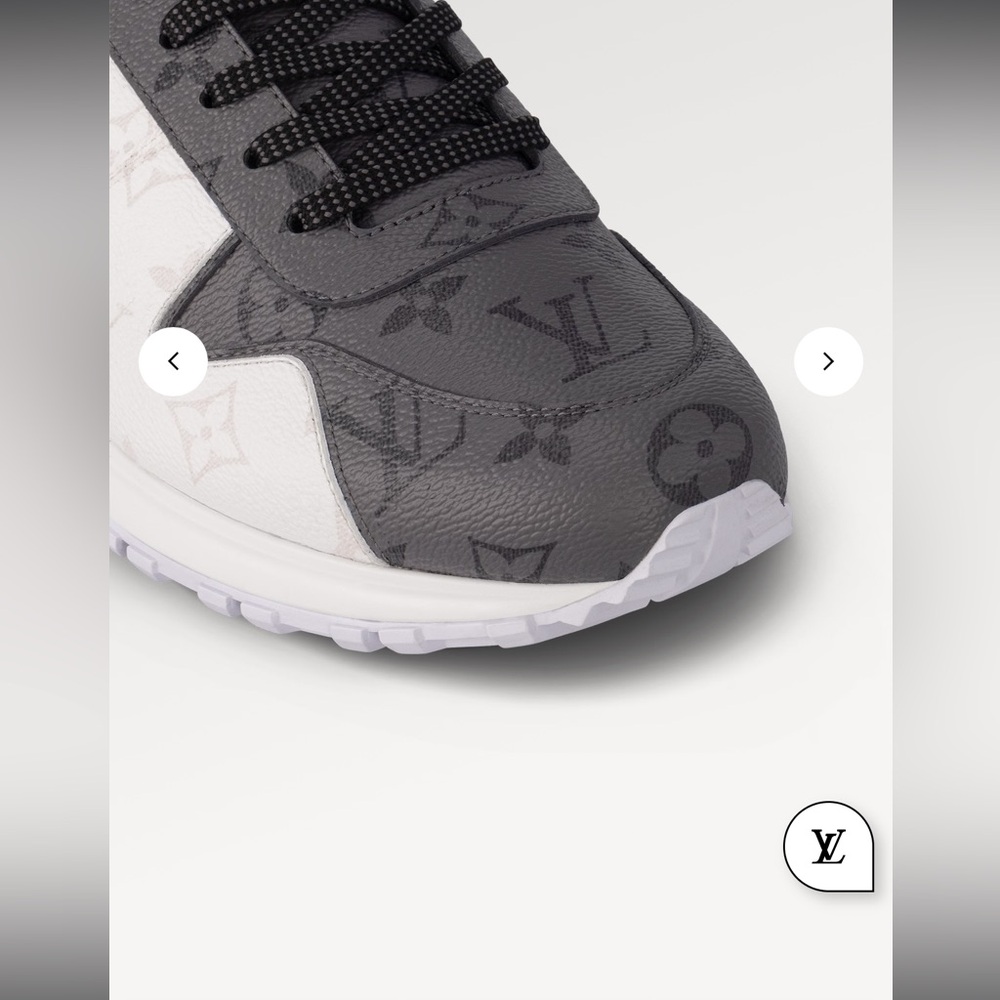 Biolor Run Away sneaker combines 3 variations on Louis Vuitton signature canvas. - Picture 8 of 15